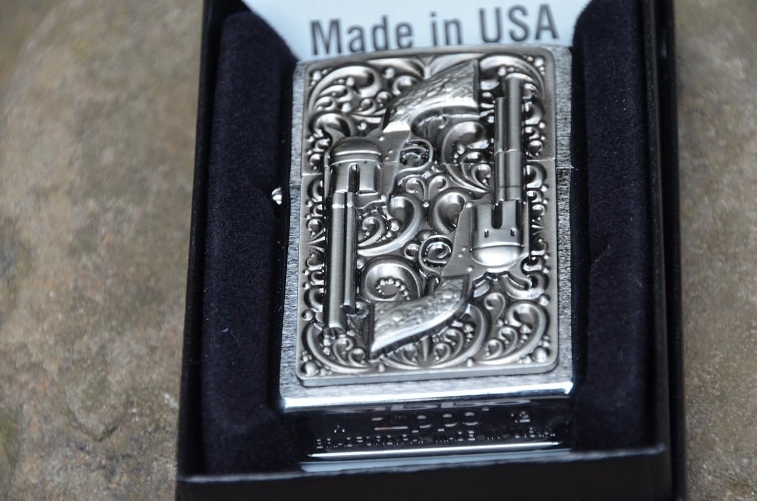 Zippo 2001654 No.200 Revolver Emblem Cigarette Lighter